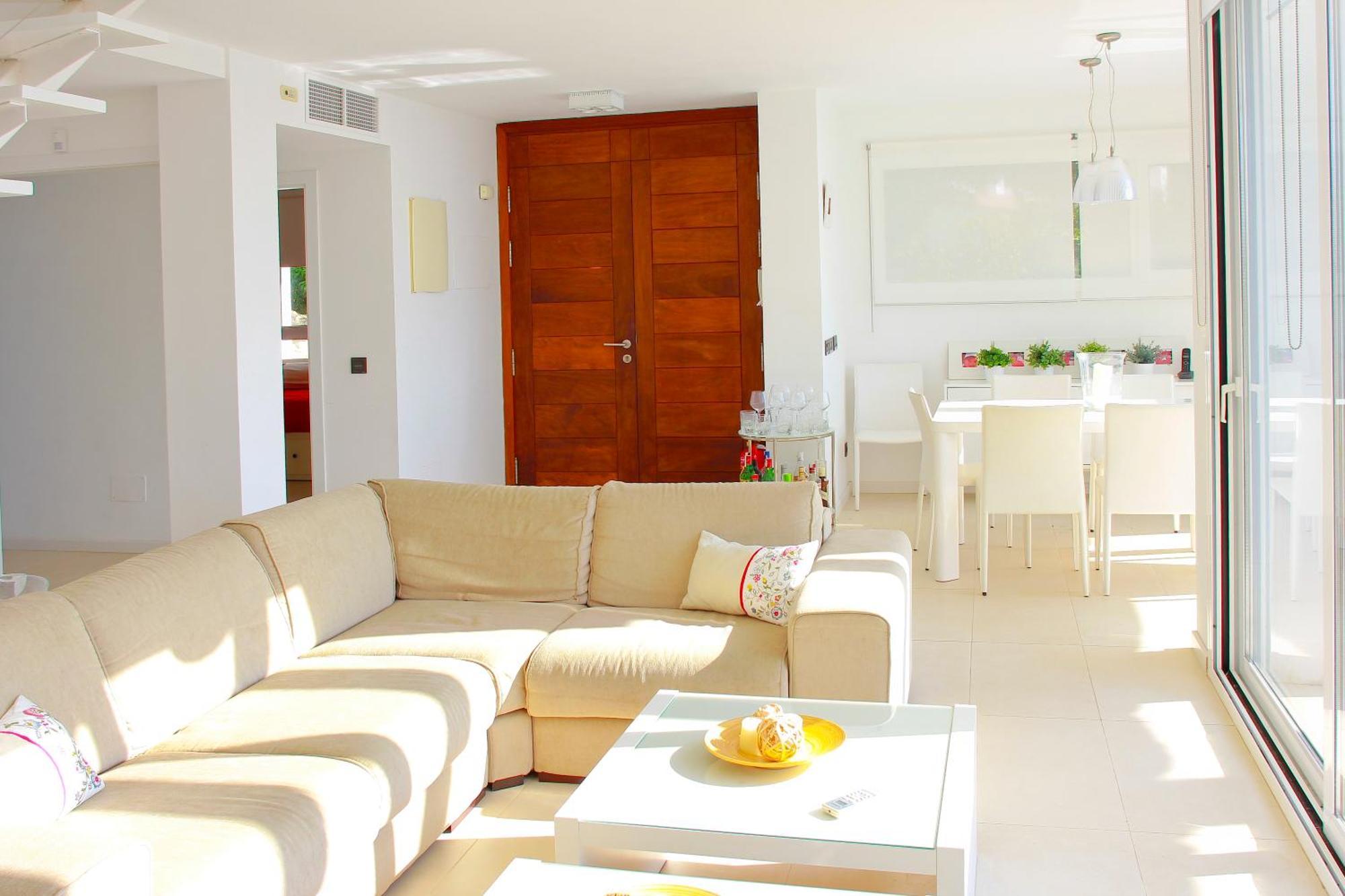 V196 Villa Brisa By Menorcarentals Villas Son Bou Luaran gambar