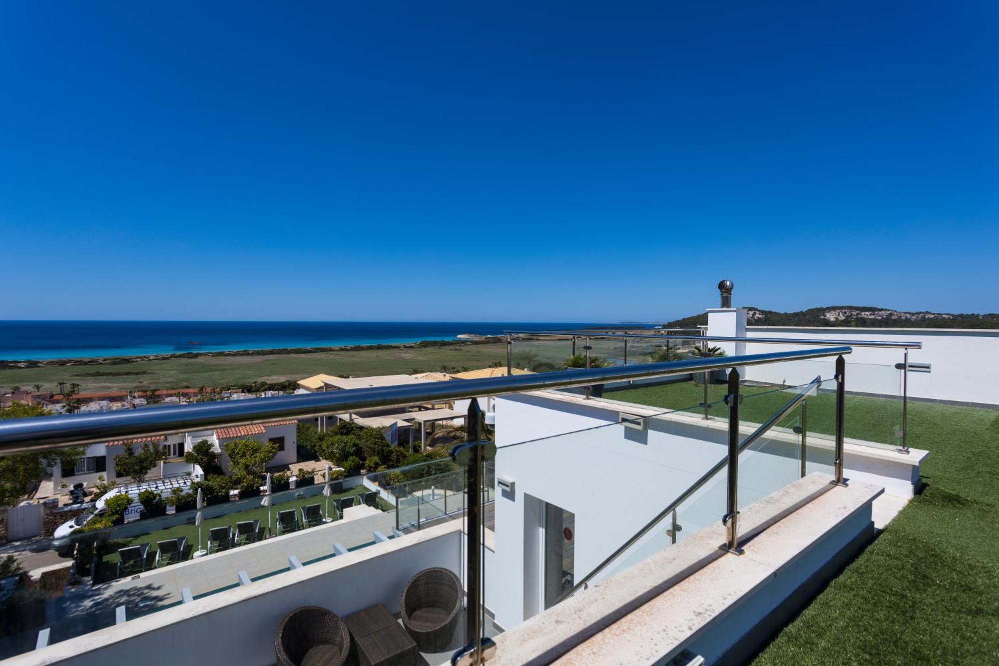 V196 Villa Brisa By Menorcarentals Villas Son Bou Luaran gambar