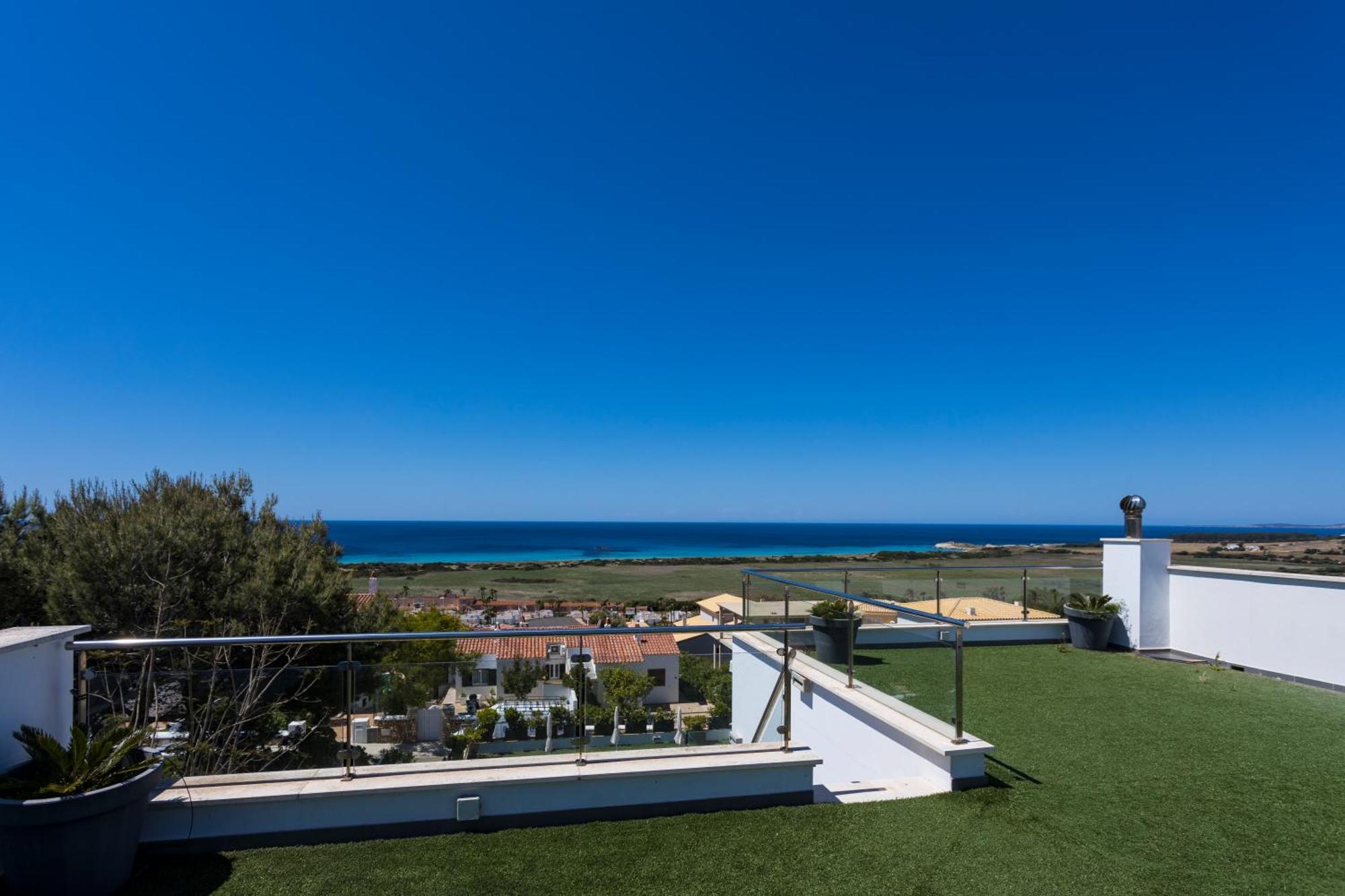 V196 Villa Brisa By Menorcarentals Villas Son Bou Luaran gambar