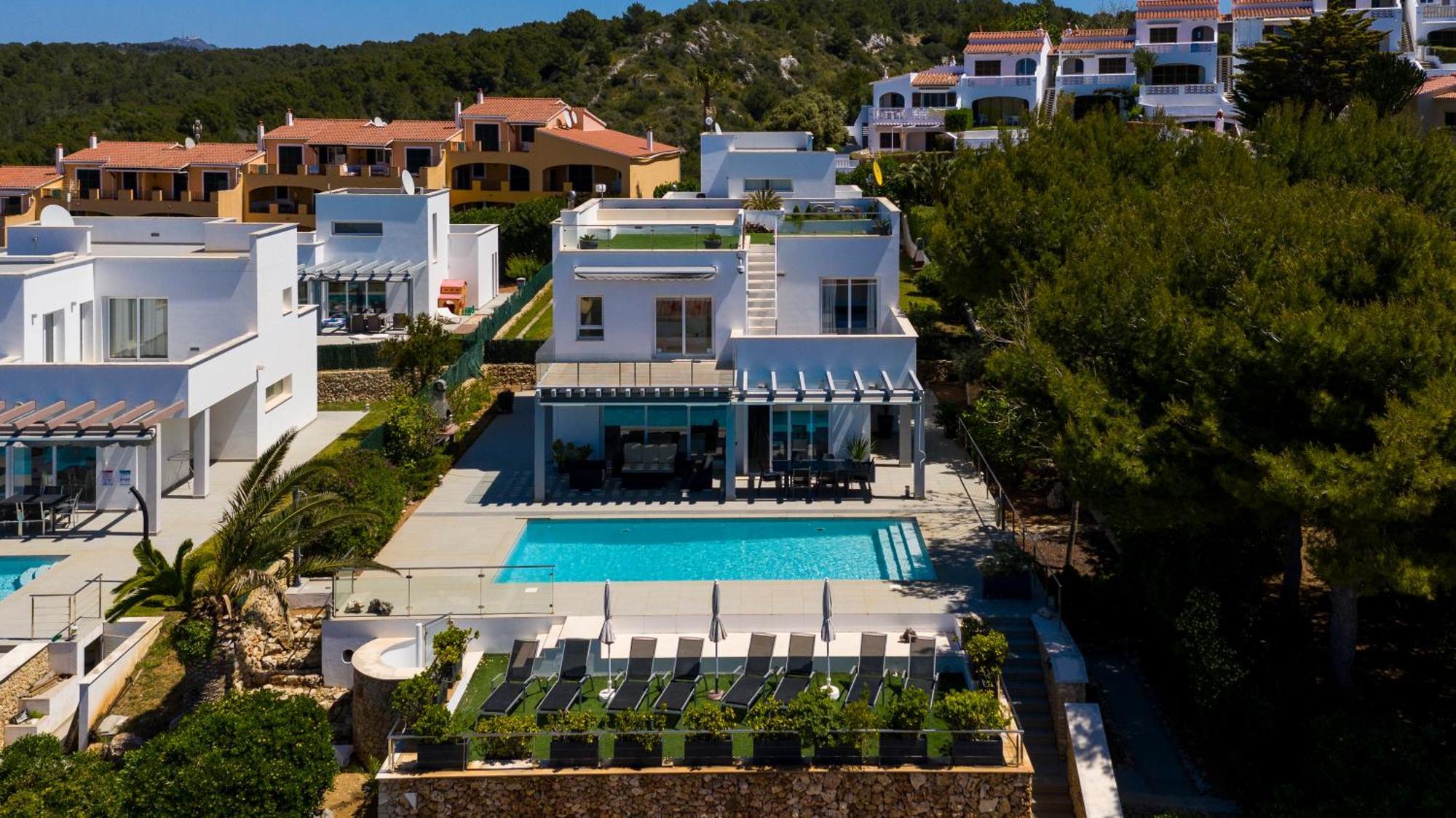V196 Villa Brisa By Menorcarentals Villas Son Bou Luaran gambar